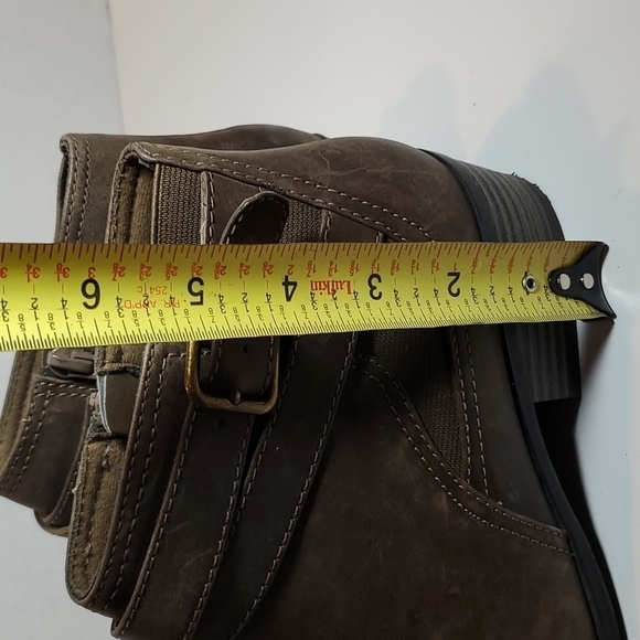 Clarks Booties Distressed Strap Ultimate Comfort Ankle Boots Size 7 - Picture 9 of 13